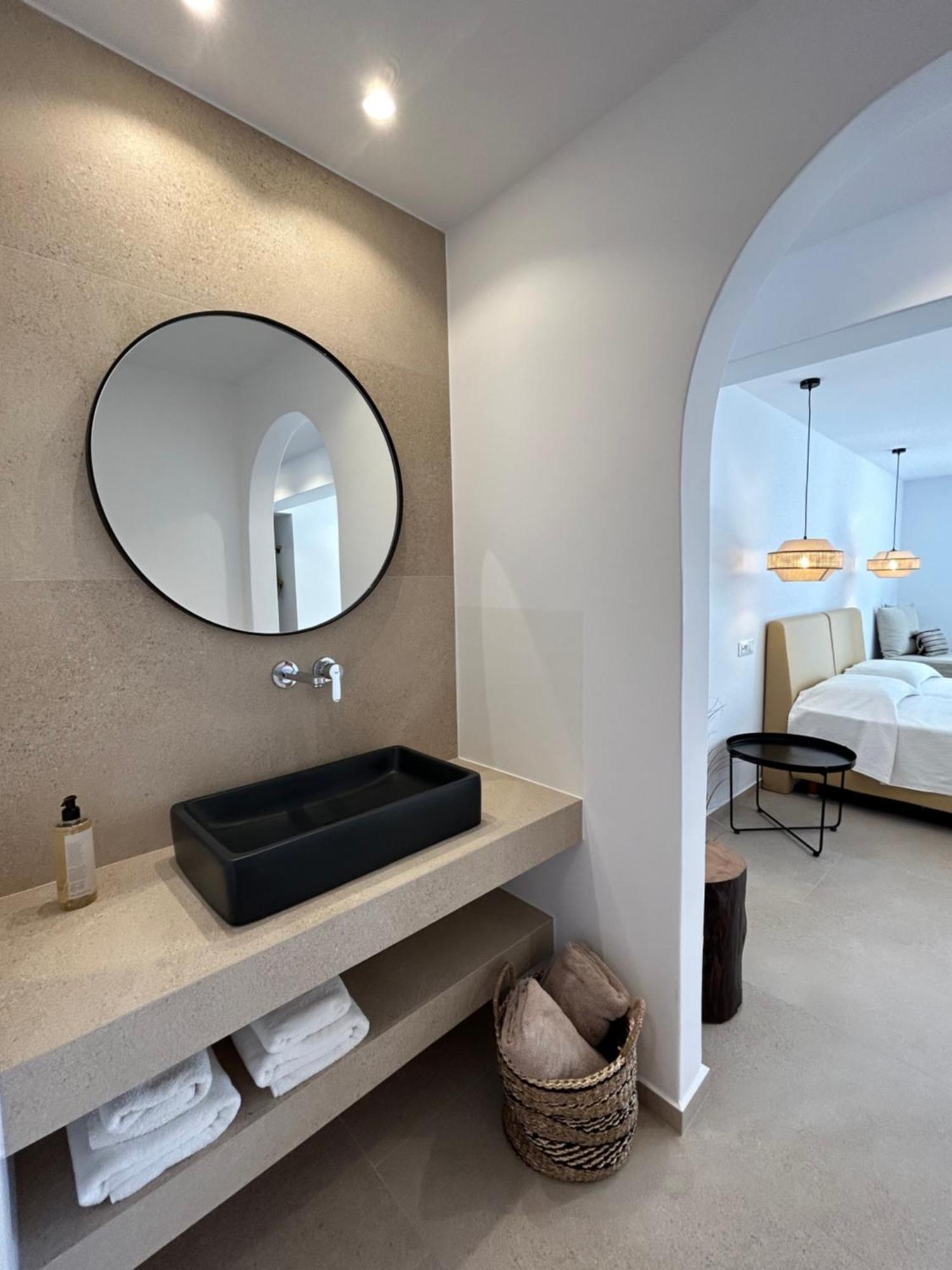Esperides Apartment Platys Gialos  ภายนอก รูปภาพ