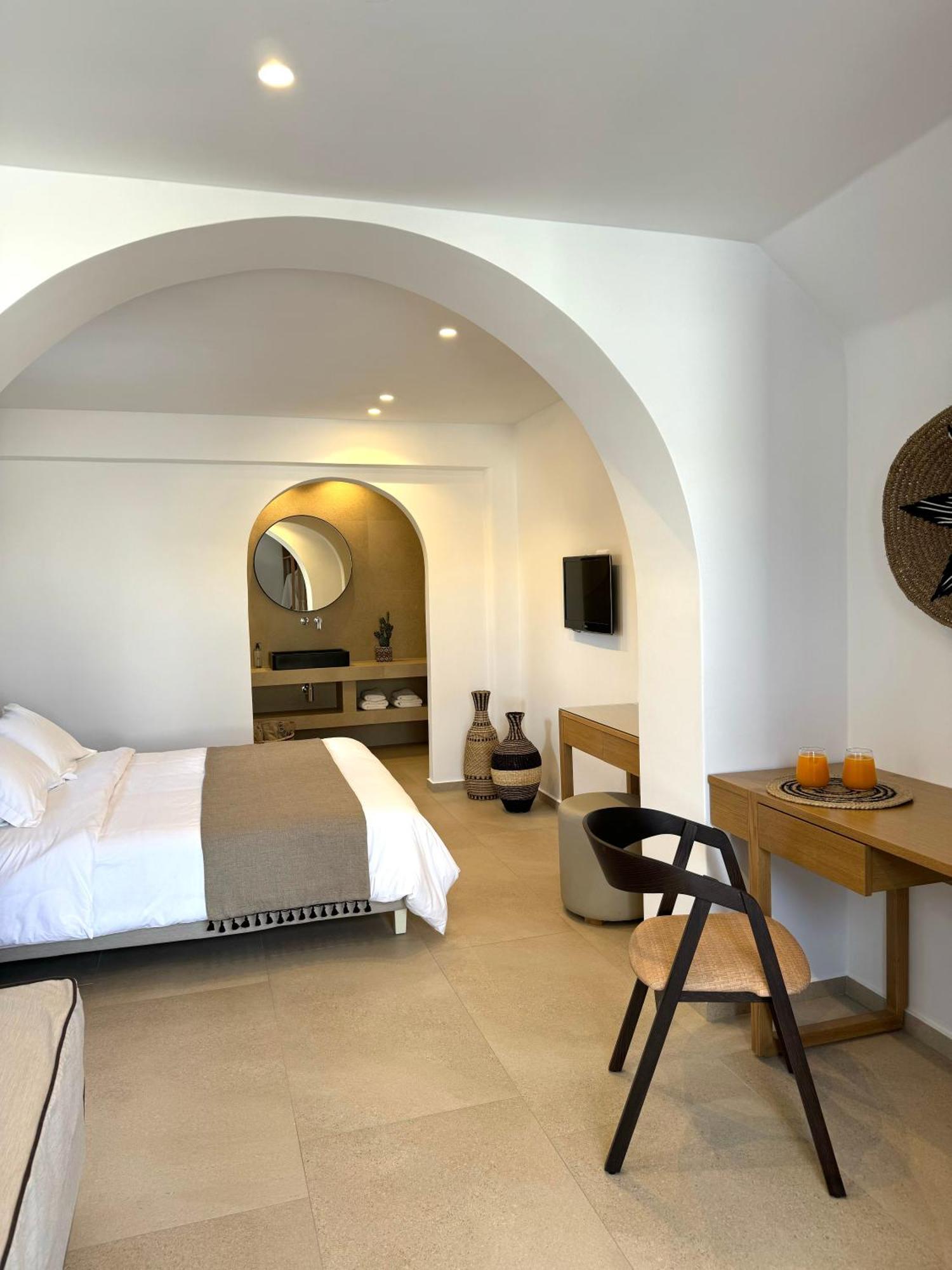 Esperides Apartment Platys Gialos  ภายนอก รูปภาพ